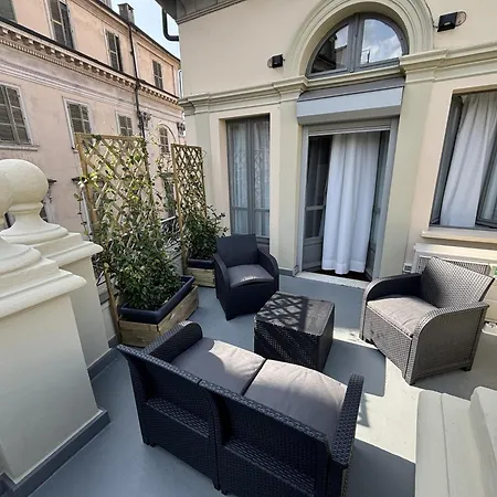 アパート La Terrazza Di Cavour